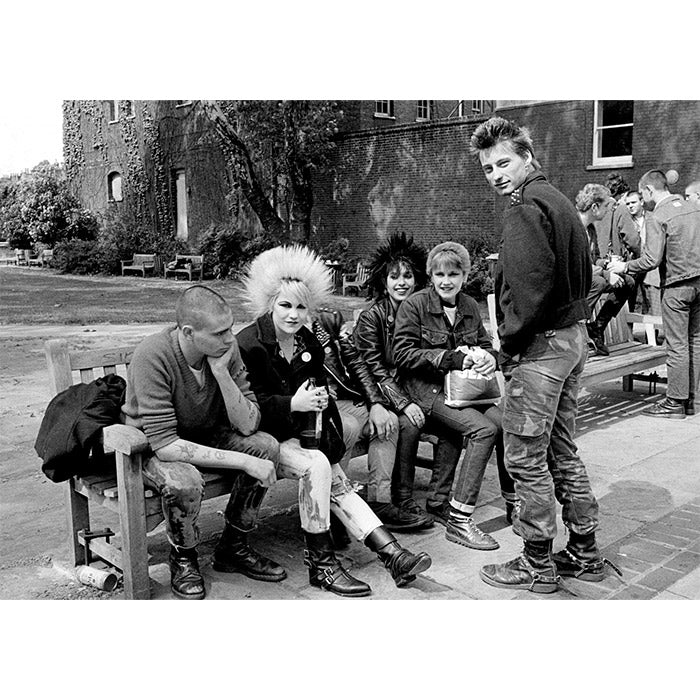 Raw Punk Streets UK 1979-1982 - Janette Beckman